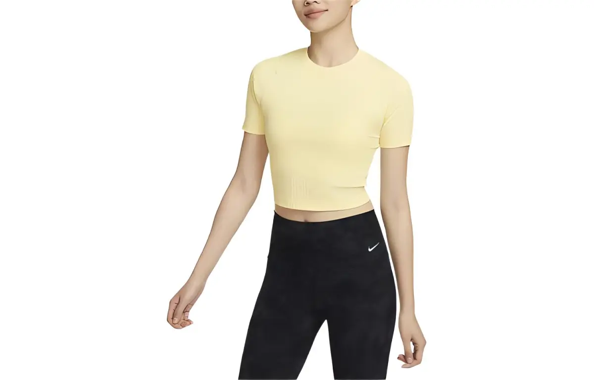 Nike T Shirt Women's Soft Yellow