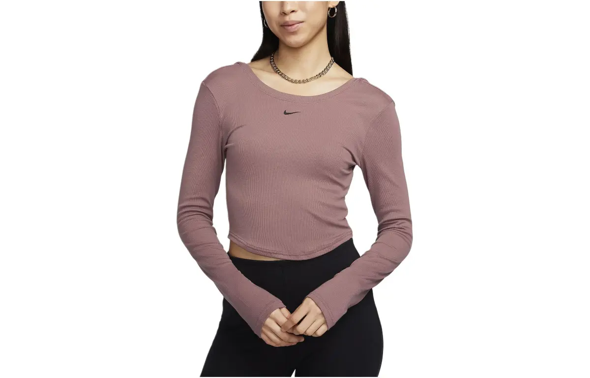 Nike T Shirt Women's Smokey Mauve Red