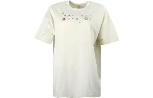 Converse T Shirts Women's White Crew Neck Moderate Straight Fit