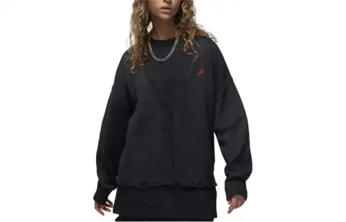 JORDAN Women's Distressed Cardigan