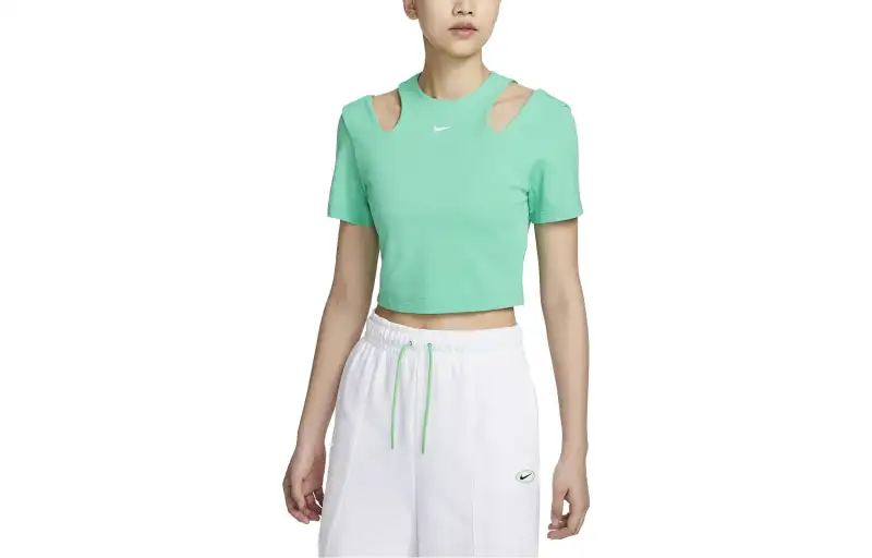Nike Crop Tops Women's Spring Green Crew Neck Moderate