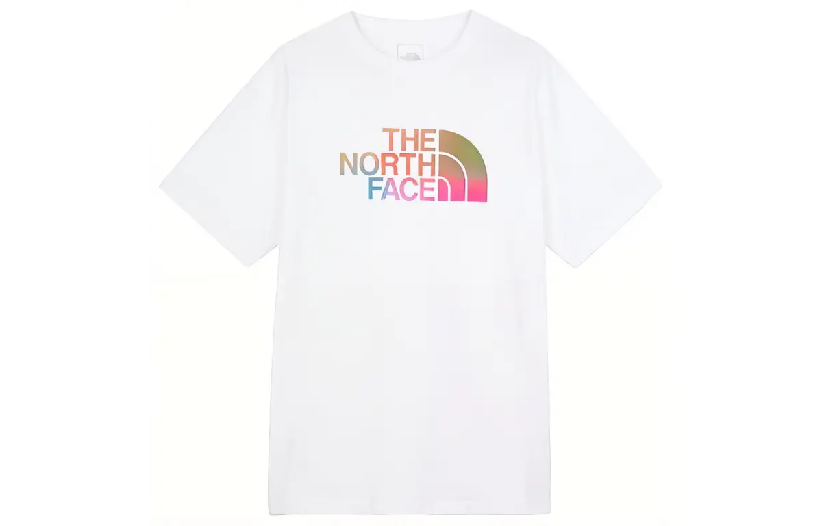 THE NORTH FACE Urban Exploration Set in Sleeve T Shirt Women's White