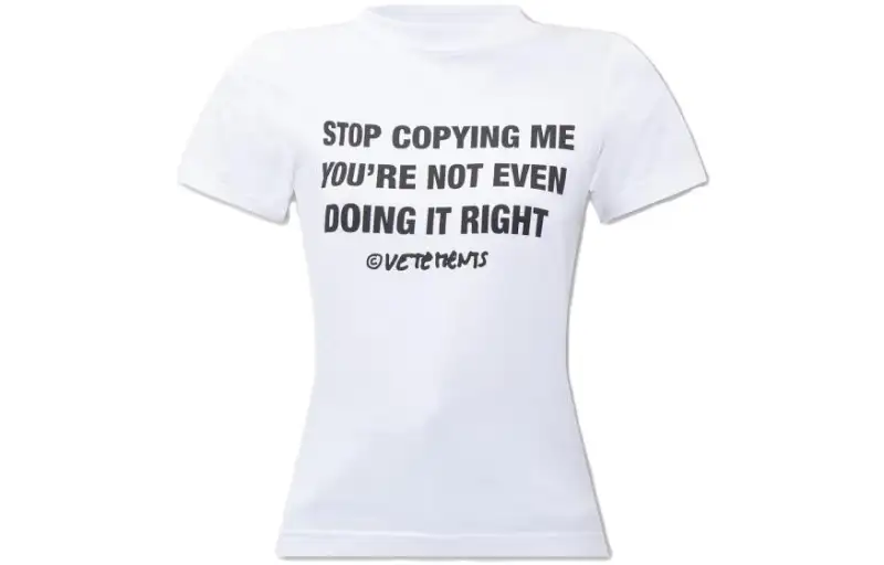 Vetements T Shirts Women's White Crew Neck Moderate Other