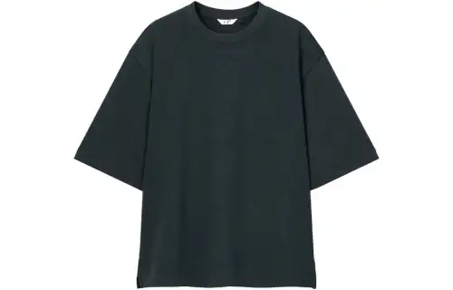 UNIQLO U Collection T Shirts Women's Black Crew Neck Moderate Straight Fit