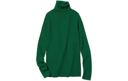 UNIQLO Sweaters Women's Moderate