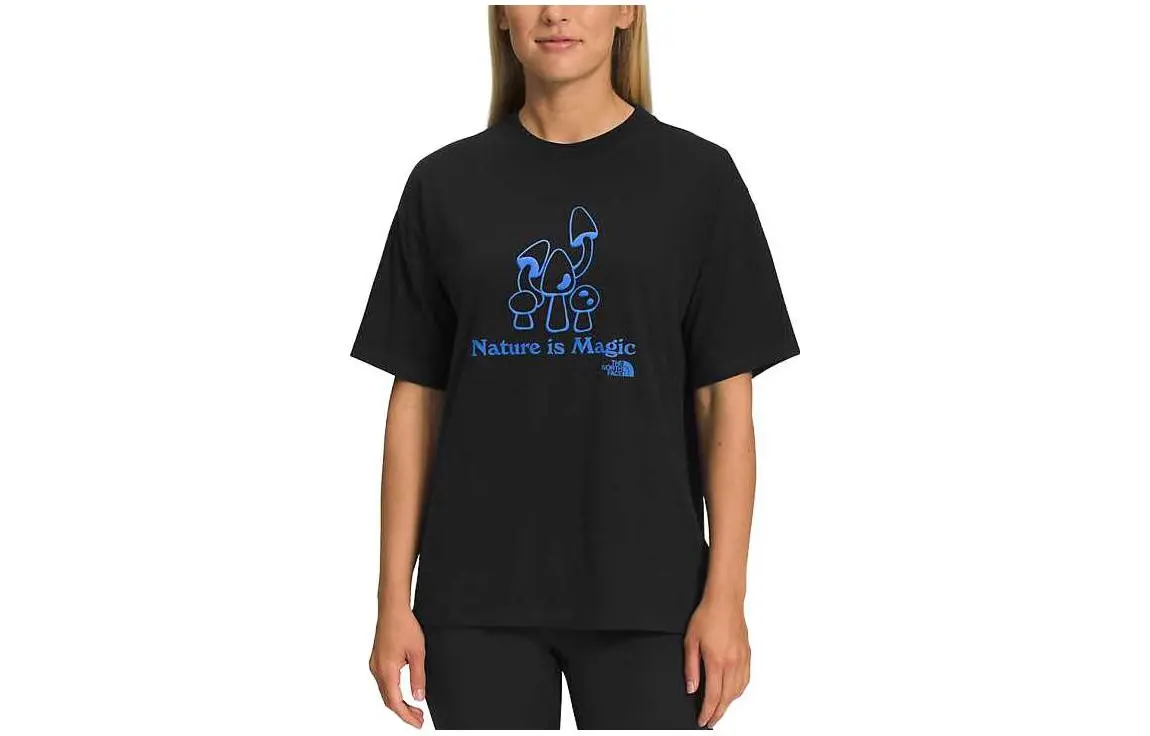 THE NORTH FACE T-Shirts Women's Black Crew Neck Moderate Straight Fit