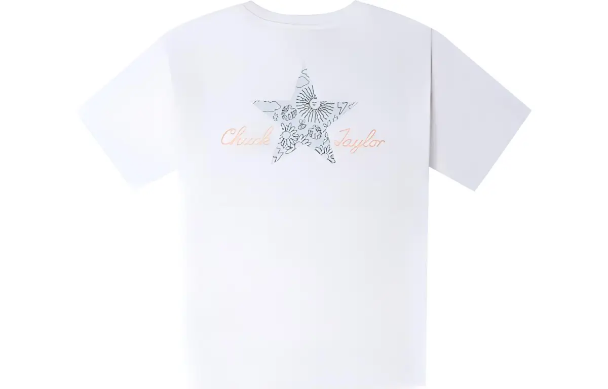 Converse T-Shirts Women's White Crew Neck Moderate Straight Fit