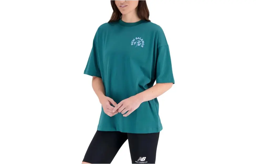 New Balance T-Shirts Women's Blue Crew Neck Moderate Straight Fit