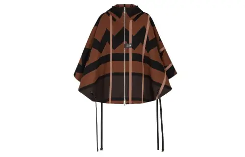 Louis Vuitton 10's wool poncho