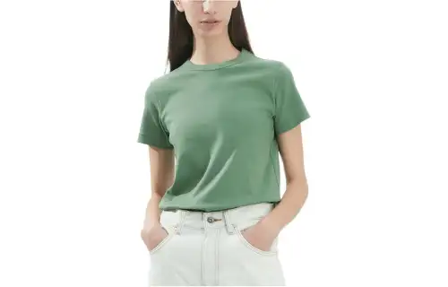 UNIQLO T Shirts Women's Grass Green Crew Neck Moderate Straight Fit