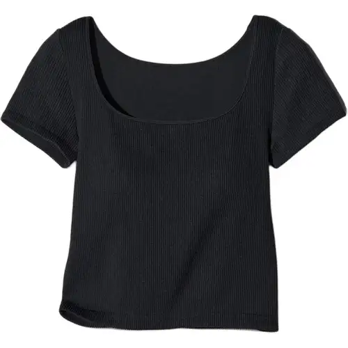UNIQLO T Shirts Women's Black Square Collar Moderate