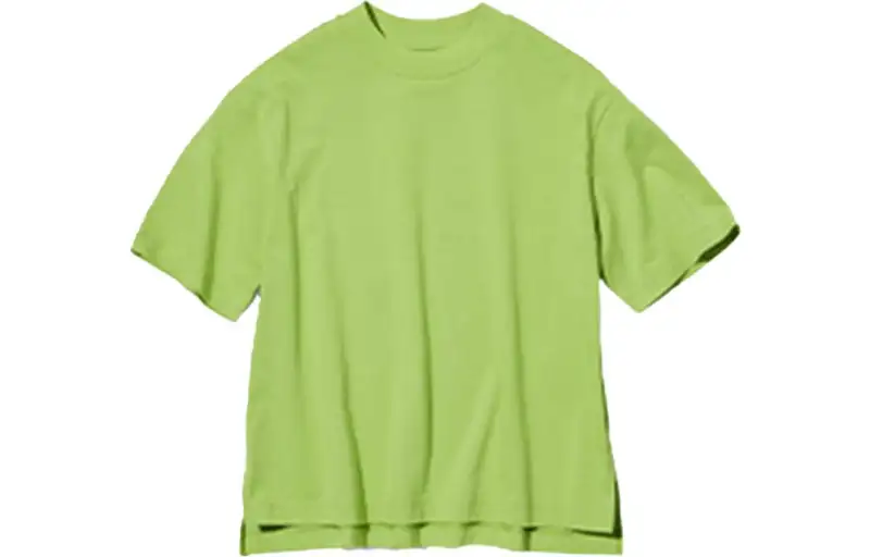 UNIQLO T Shirts Women's Green Crew Neck Moderate Straight Fit