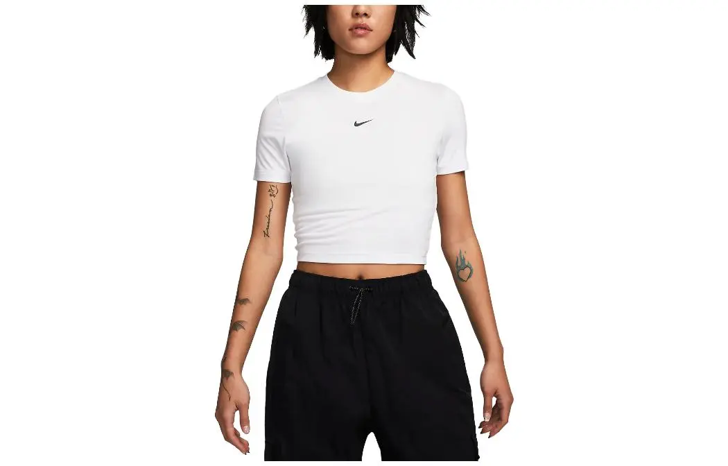 Nike Sportswear Essential Women's Slim-Fit Crop T-Shirt White