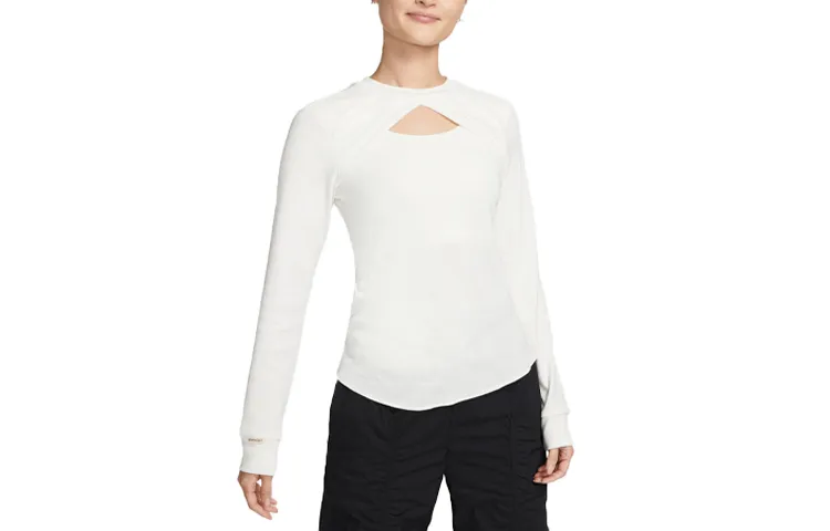 Nike T-Shirts Women's Sail White Crew Neck Moderate Straight Fit