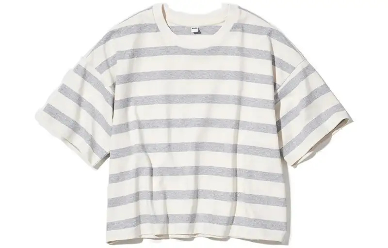 UNIQLO T Shirts Women's Sky Gray Crew Neck Moderate Straight Fit