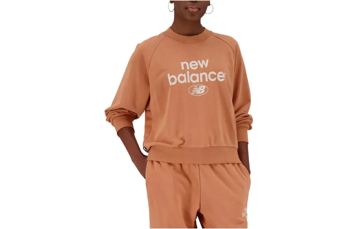 New Balance Sweatshirts Women's Tan Crew Neck Moderate Regular