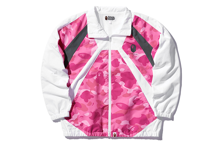 Женская куртка A BATHING APE BAPE (зеленая камуфляжная)
