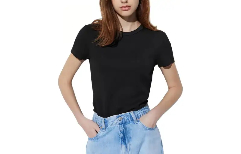UNIQLO Regular T Shirt Women's Black