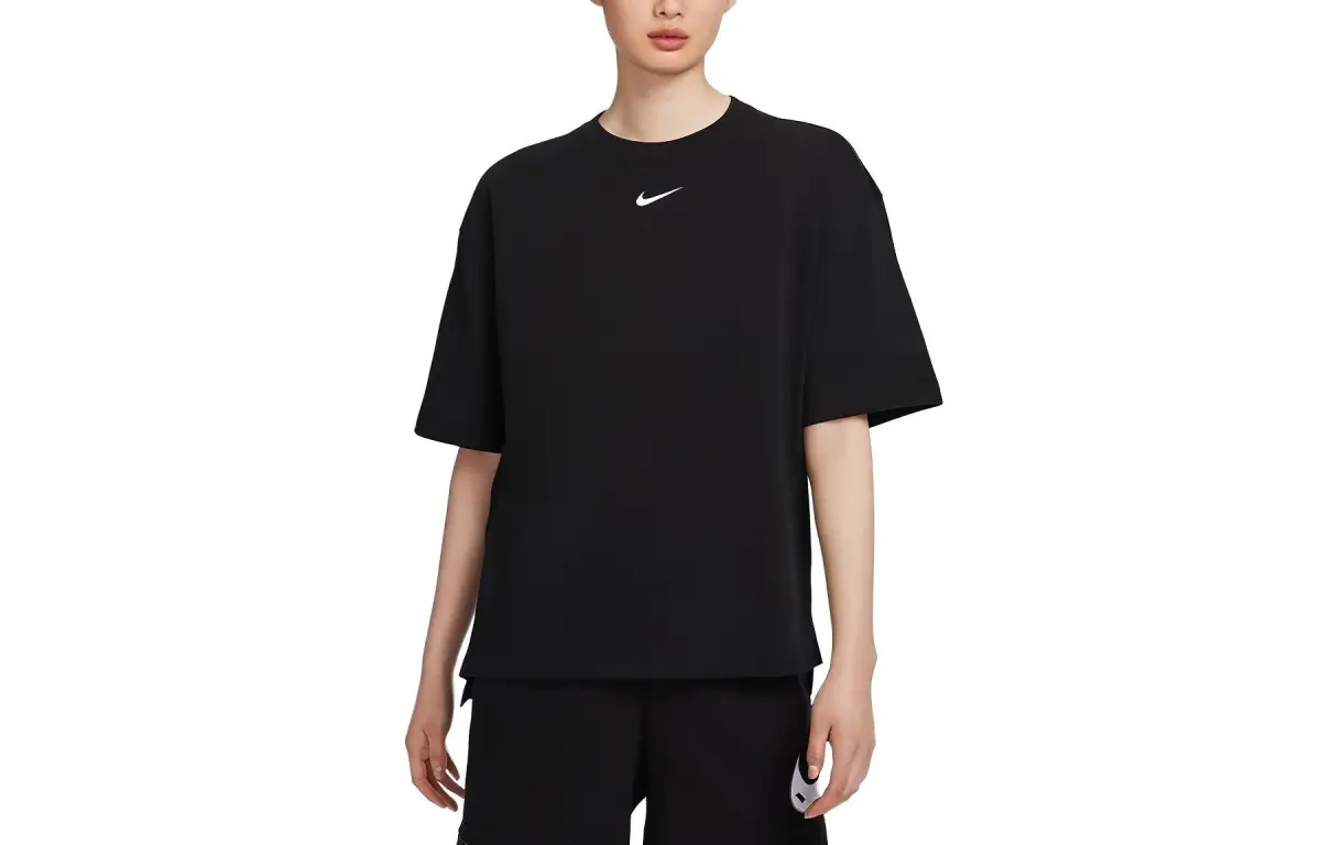 Nike Women'ss Sportswear Swoosh Oversized T-shirt Black