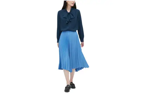 UNIQLO Shirts Women's Sea Blue Ribbon Collar Moderate Shirt
