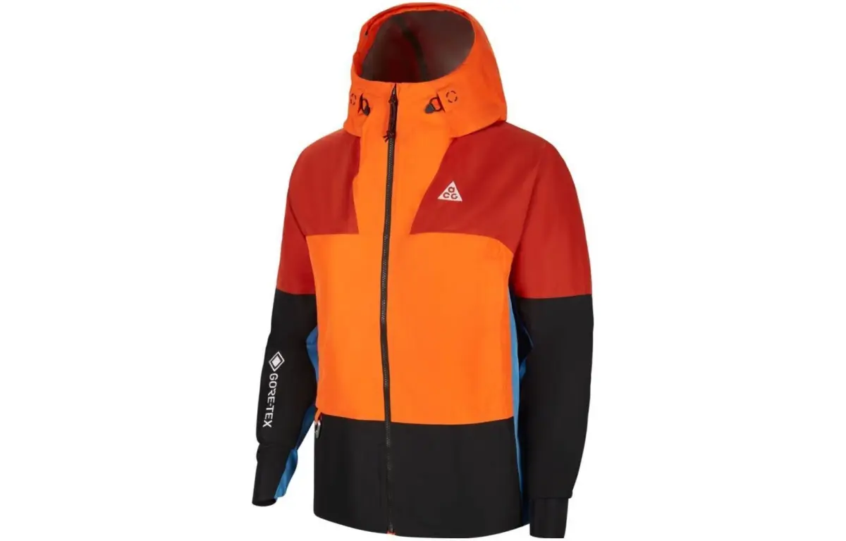 Nike ACG Jackets Women's Orange Hooded (Non-detachable) Moderate