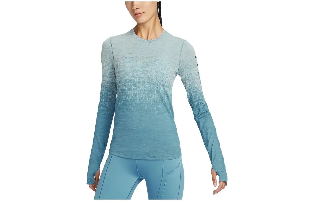 Nike Sweatshirts Women's Sky Blue Crew Neck Moderate Regular
