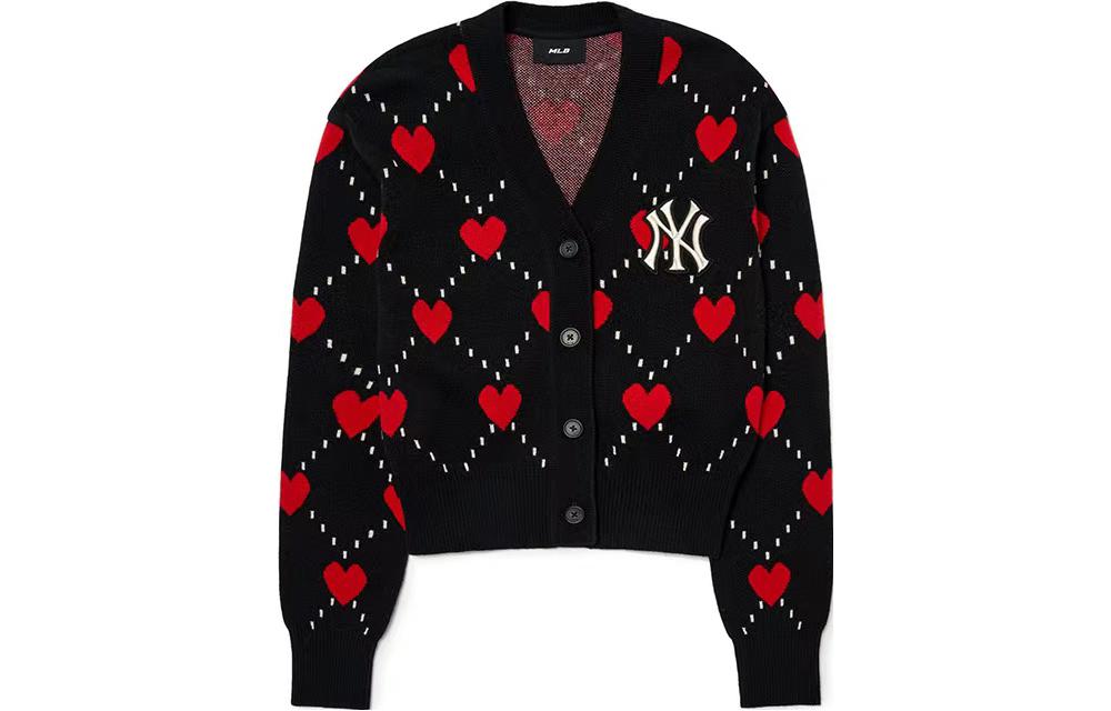 Женская куртка MLB Heart Monogram (черная)