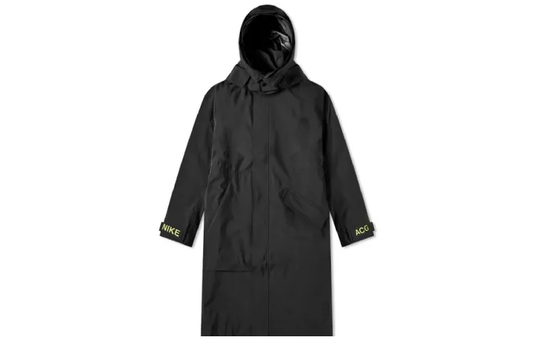 Nike ACG Jackets Women's Black Hooded (Non-detachable) Moderate Straight Fit