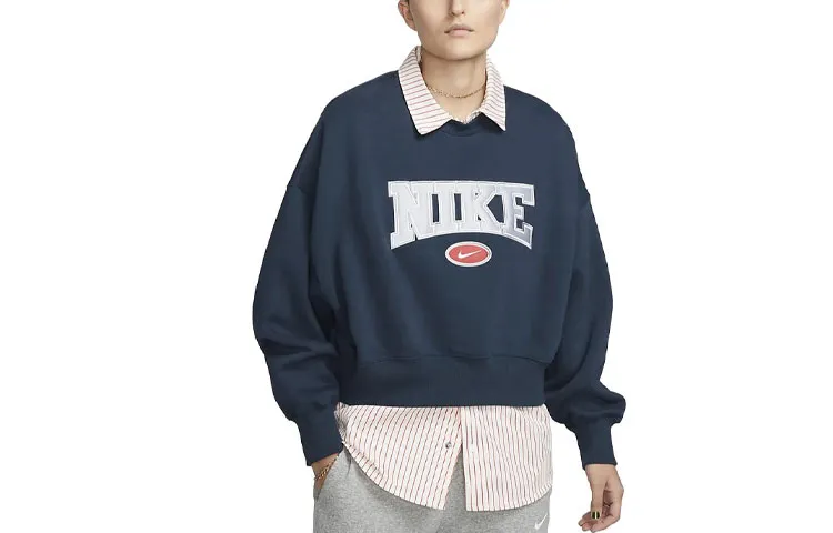 Nike Sweatshirts Women's Marine Blue Crew Neck Moderate Regular