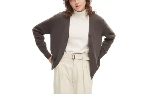 UNIQLO Knitwear Women's Chestnut V Neck Moderate Cardigan