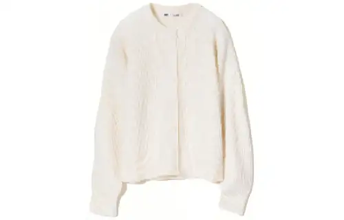 UNIQLO Knitwear Women's Crew Neck Moderate Cardigan