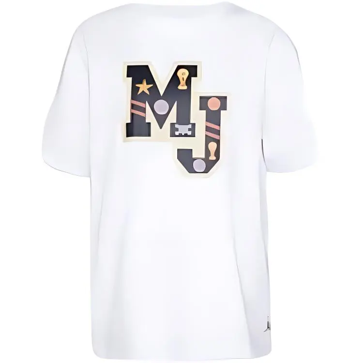Nike T-Shirts Women's White Crew Neck Moderate Straight Fit