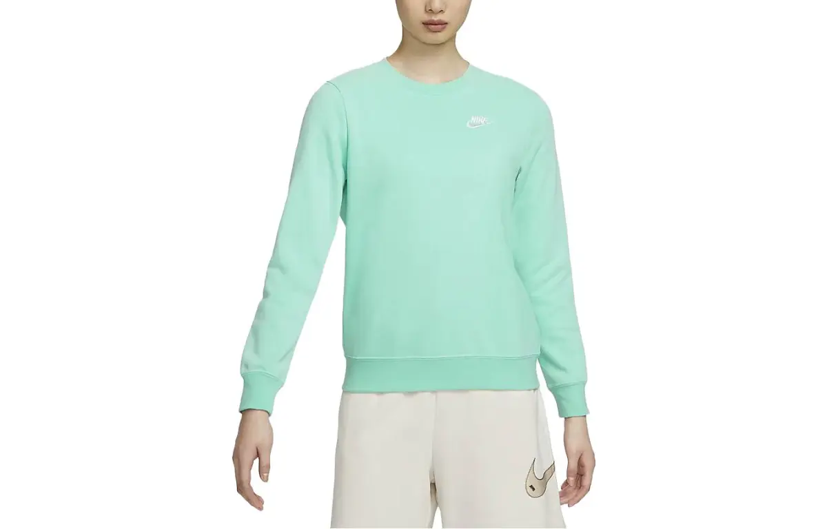 Nike Sweatshirts Women's Rising Emerald Green Crew Neck Moderate Regular