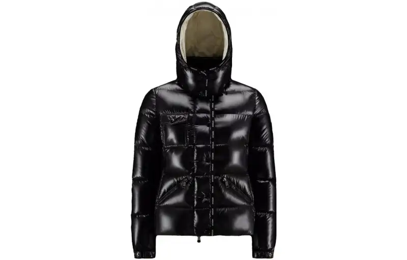 Moncler Flumet Short Down Jacket Black