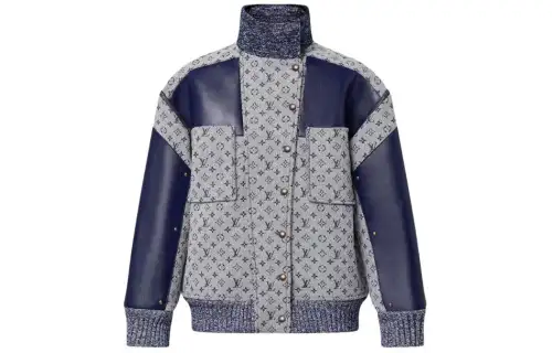 LOUIS VUITTON Bouclé Monogram Zip-Off Jacket
