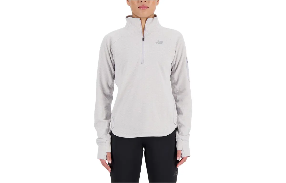 New Balance Outlets Sweatshirts Women's Ecru Moderate Regular