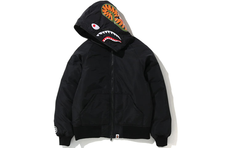 Женская куртка A BATHING APE WGM (черная) — фото 4