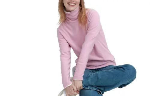 UNIQLO Knitwear Women's Pastel Pink Turtleneck Moderate Other