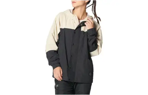 Under Armour Jackets & Coats Women's Oat Black