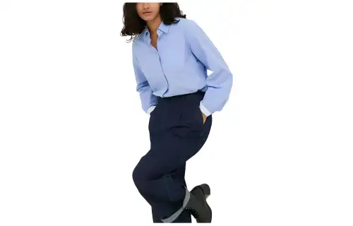 UNIQLO Shirts Women's Light Blue Pointed Collar Moderate Shirt