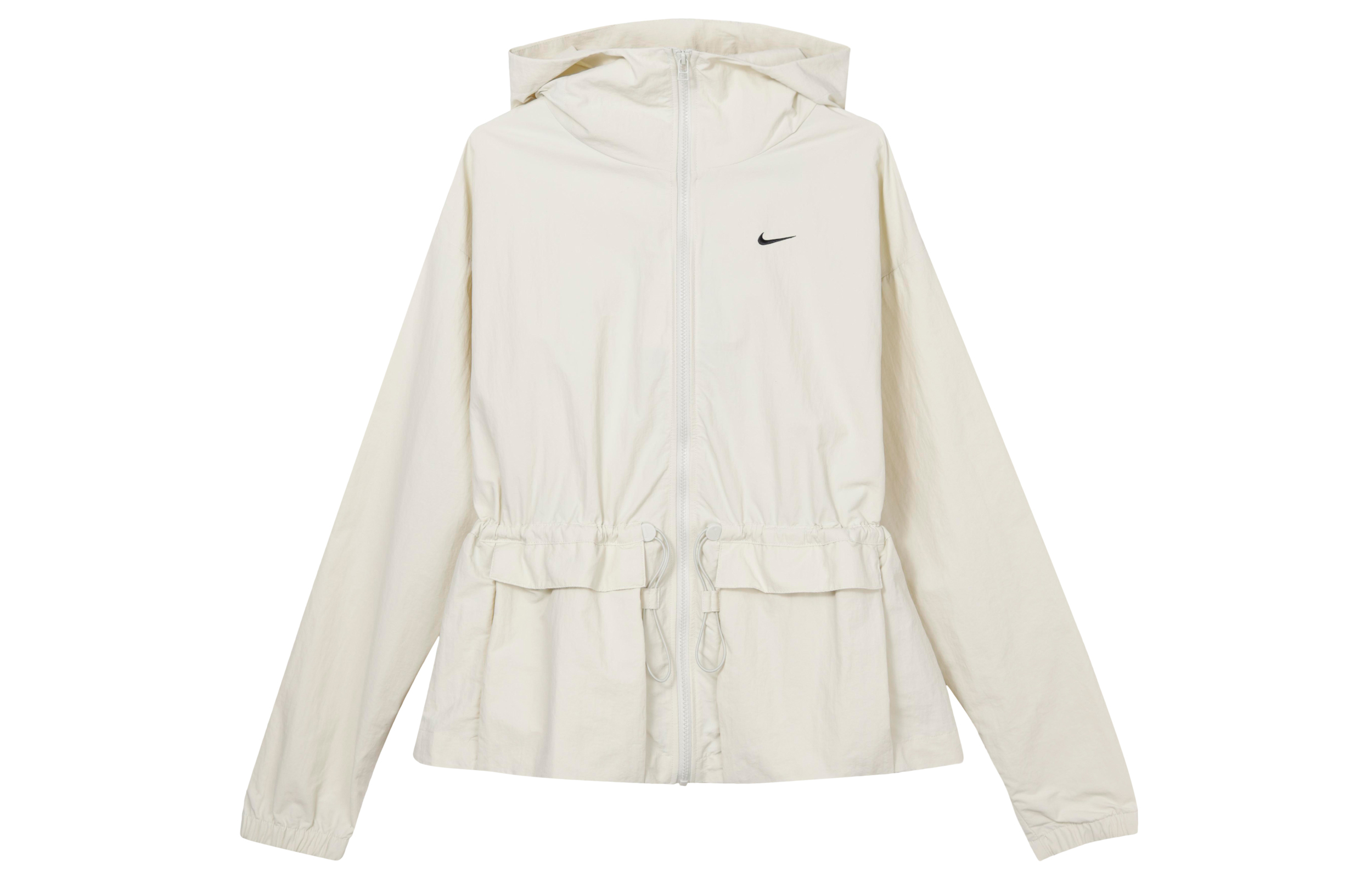 Женская куртка Nike Sportswear (белая)