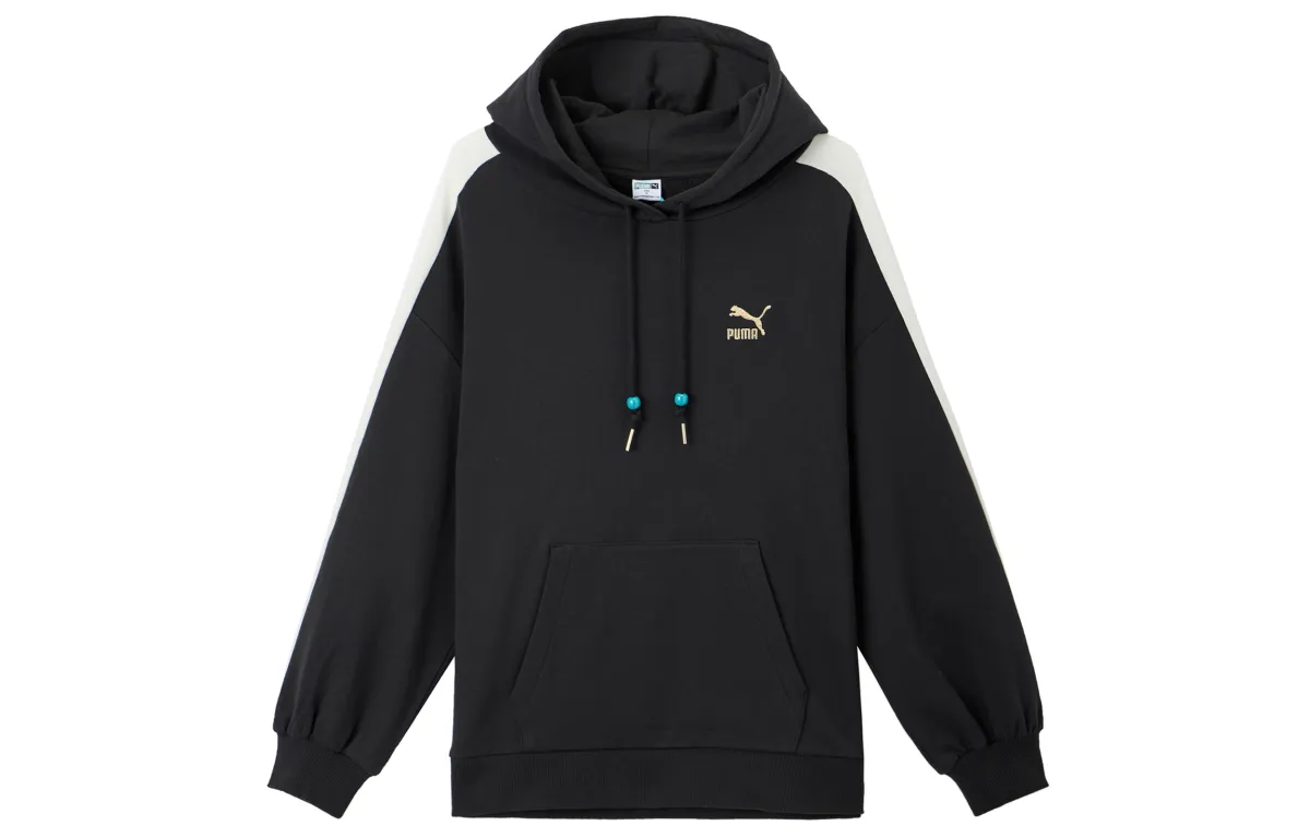 PUMA Sweatshirts Women's Black Hooded Moderate Other