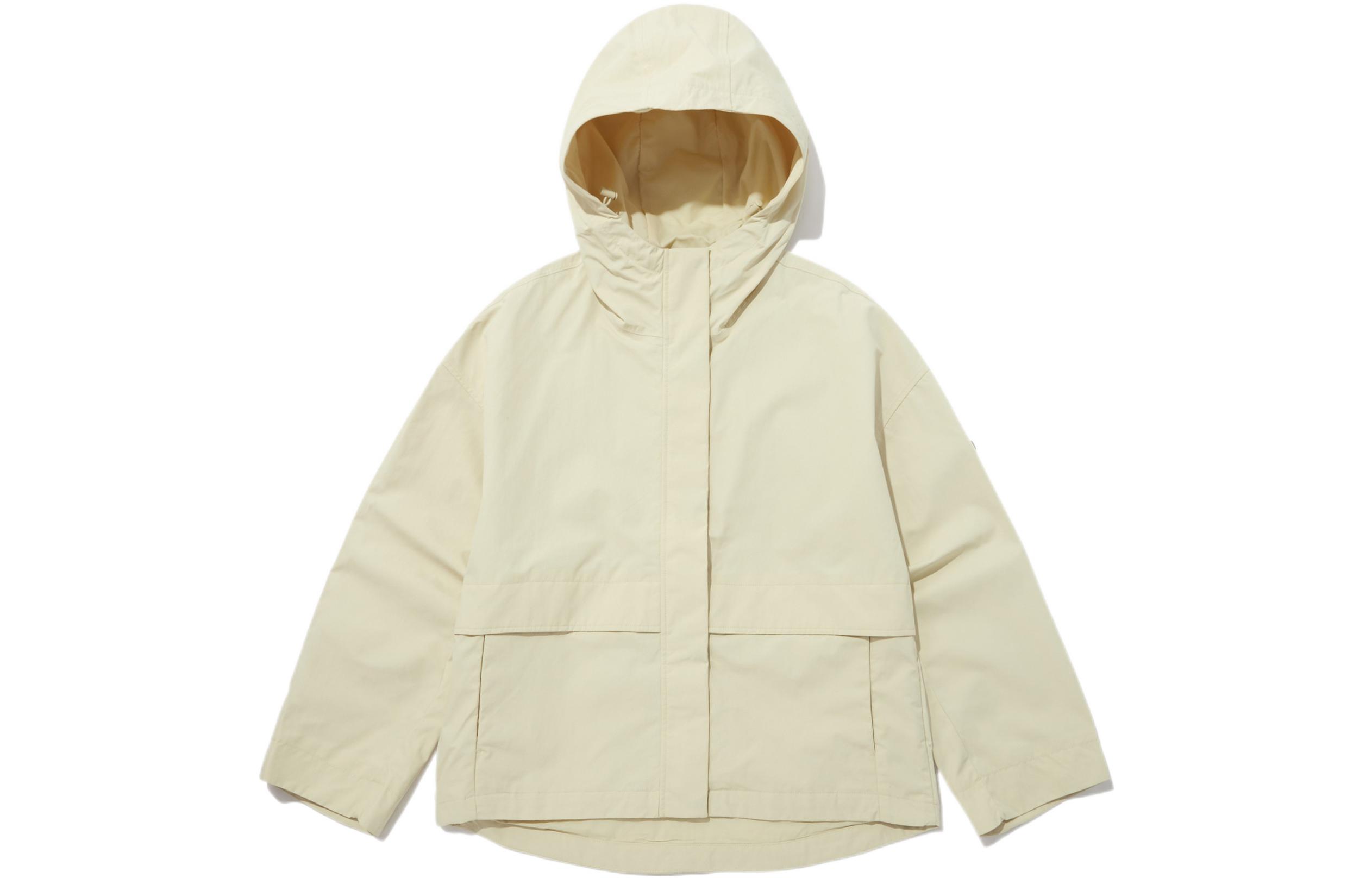 Женская куртка The North Face (молочная)