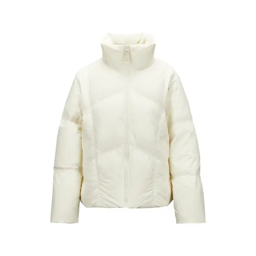 Skechers Wilderness Outdoor Collection Down Jacket Women's Beige