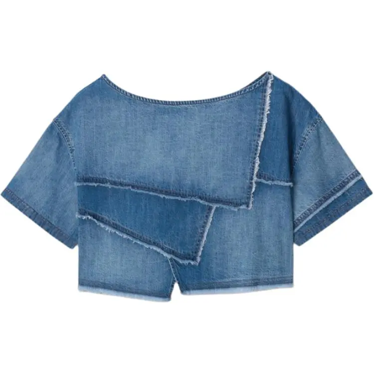 Levi's T-Shirts Women's Blue Crew Neck Moderate