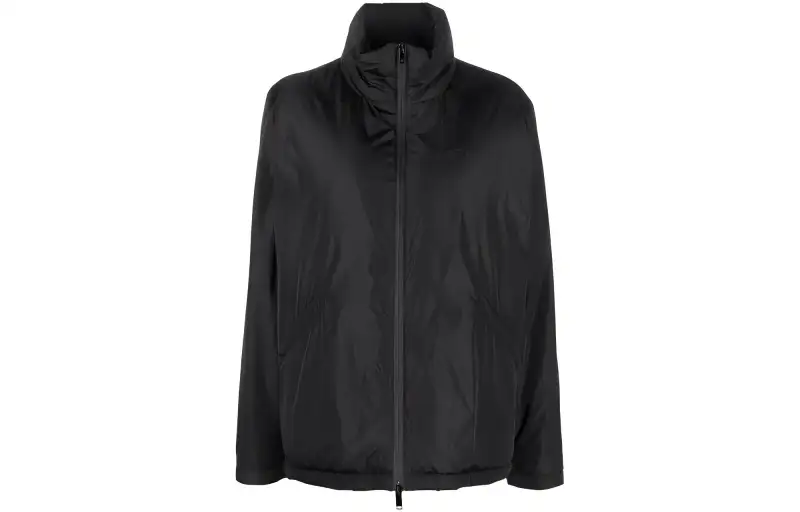 【Previous Season】logo-embroidered lightweight windbreaker