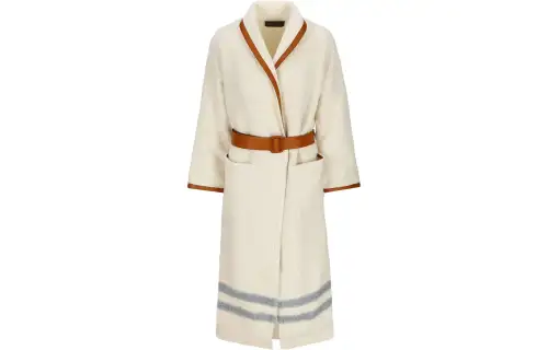 Loro Piana Coats Women's Ecru Lapel Moderate