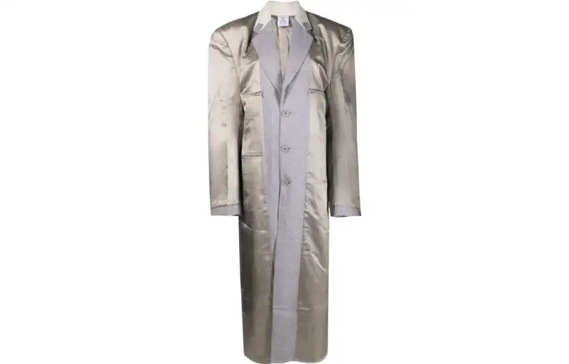 Vetements Coats Women's Gray Lapel Moderate Straight Fit