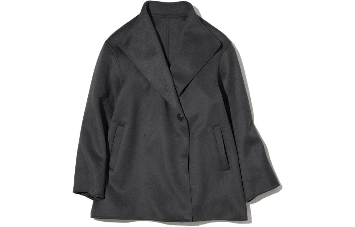UNIQLO Coats Women's Gray Lapel Moderate