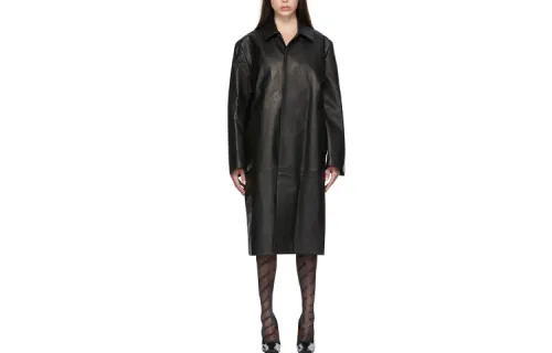 Vetements Coats Women's Black Lapel Moderate